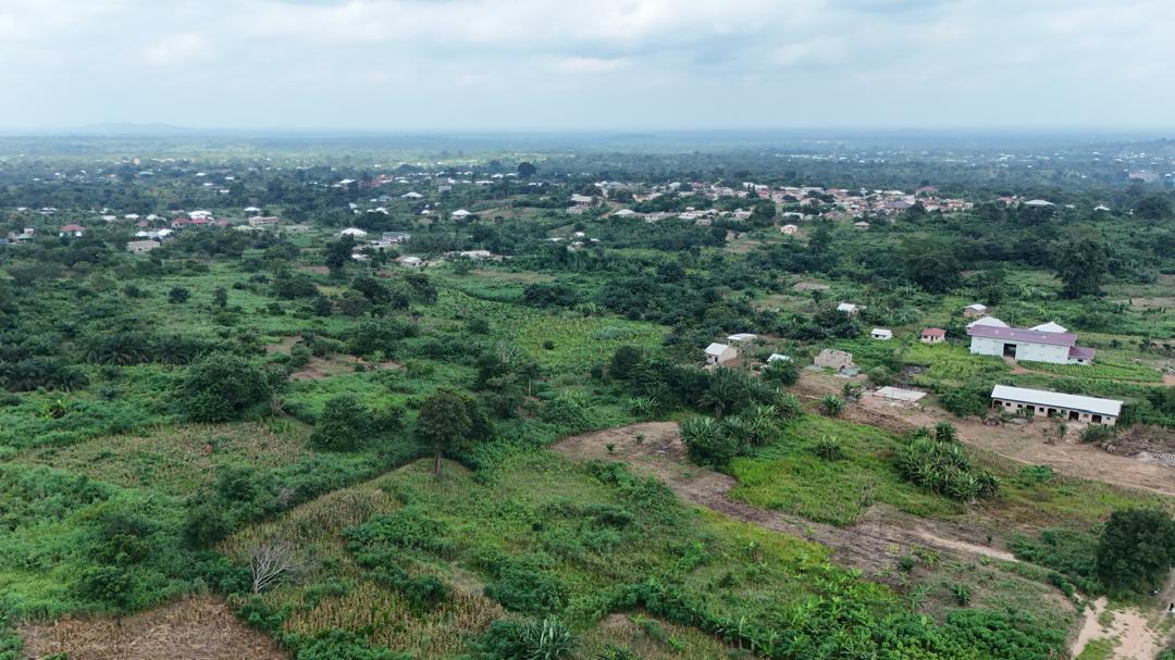 Deme land image 1